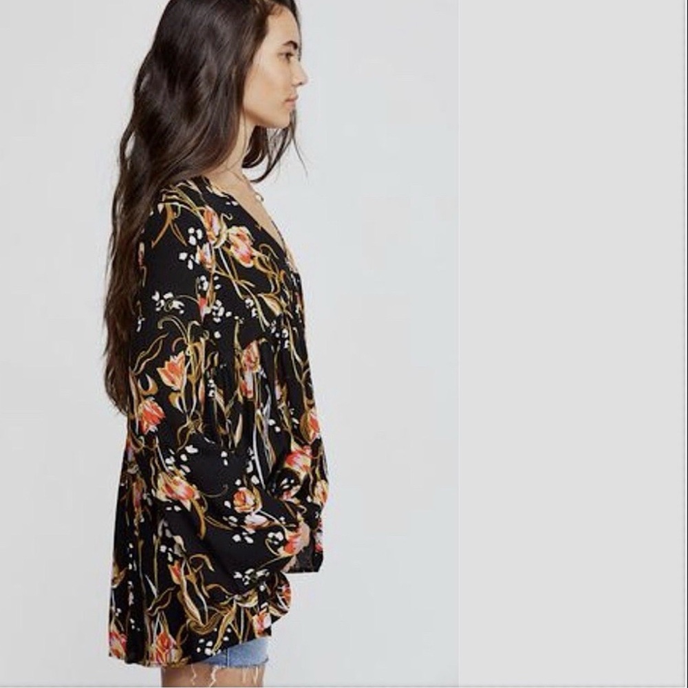 Free People Black Floral V-Neck Blouse - Picture 2 of 6